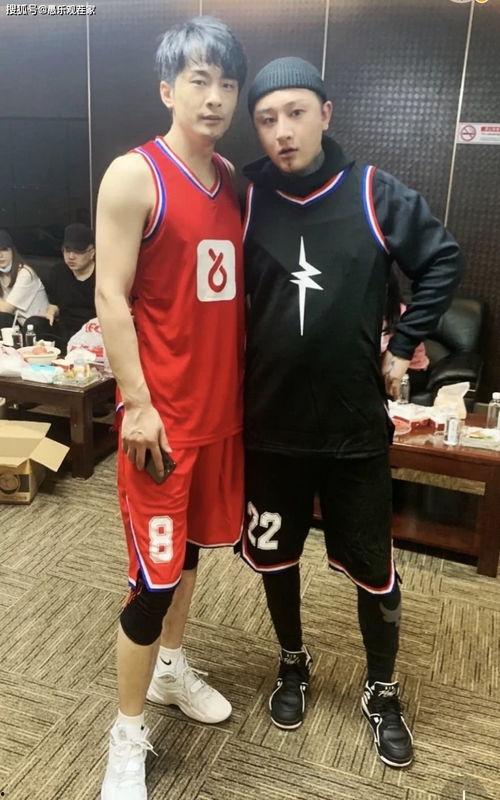 网红辛巴吃瓜,揭秘网红圈背后的真实故事 第3张 网红辛巴吃瓜,揭秘网红圈背后的真实故事 第3张