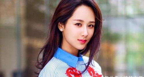 娱乐吃瓜女明星素颜,娱乐圈吃瓜女明星的真实面貌  第2张